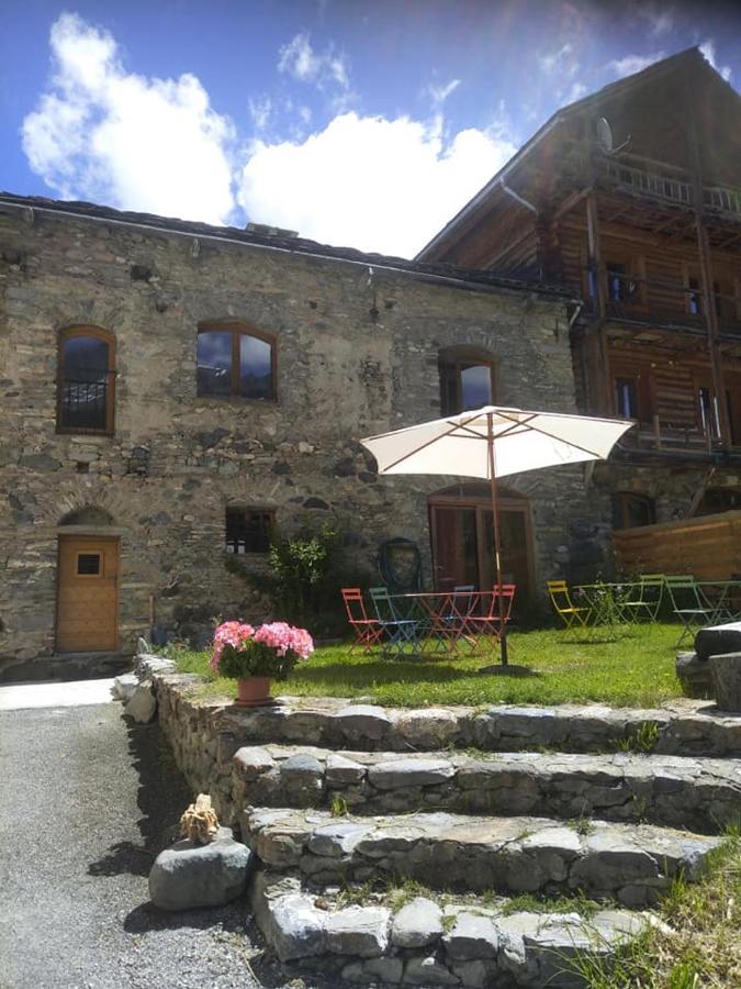 Auberge Les 1000 Cols, Anciennement Val D Azur Molines-en-Queyras Extérieur photo